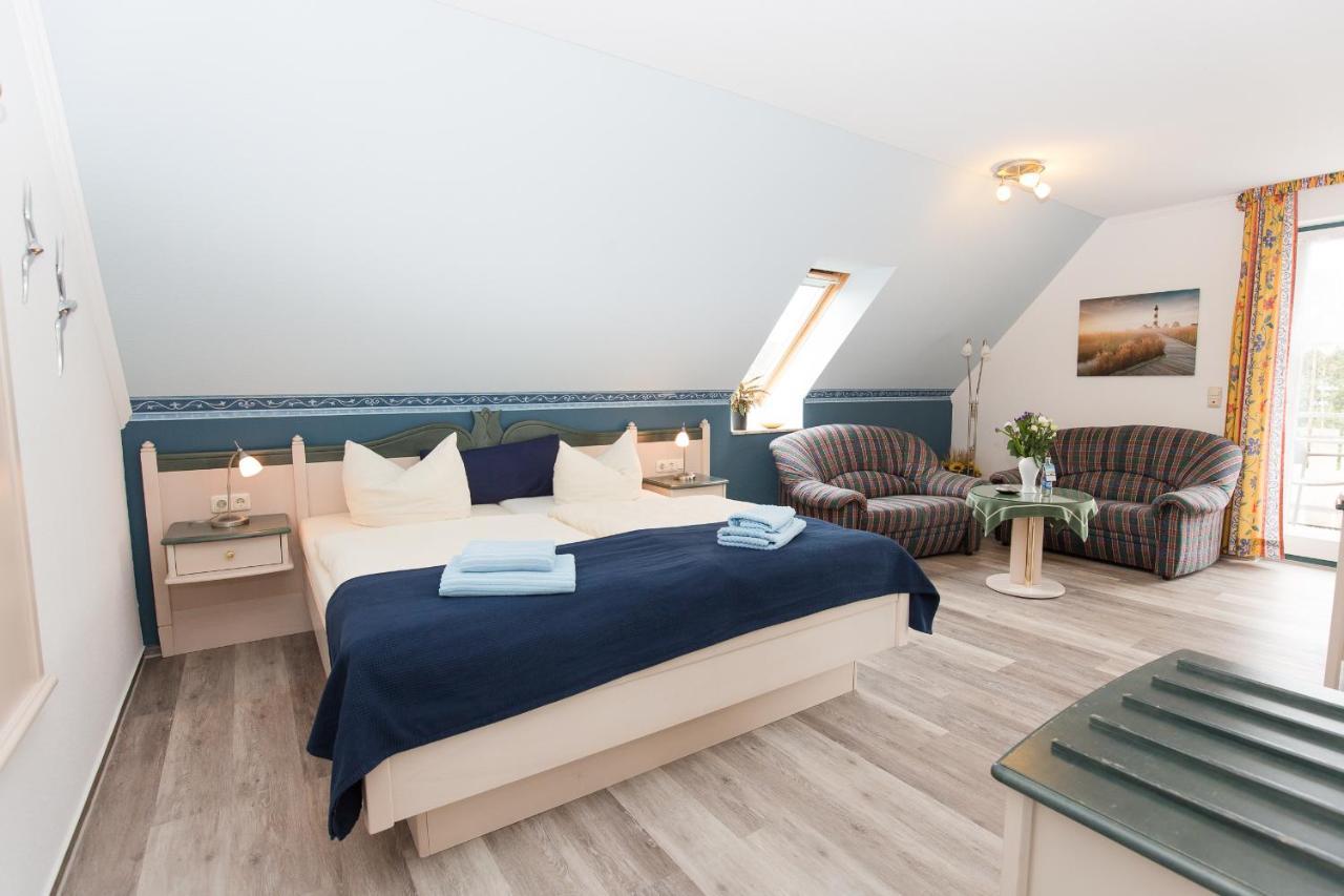 Hotel Garni Am Deich Цингст Екстер'єр фото